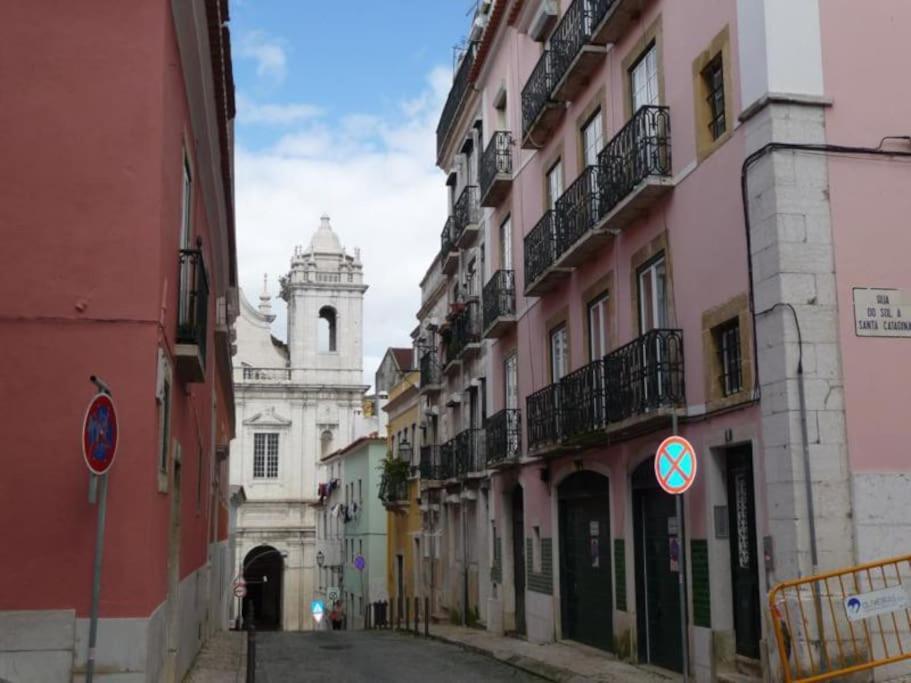 C3 Bairro Alto Cozy Romantic Loft In 18Th Century Building Lisboa Extérieur photo