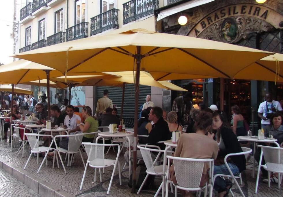 C3 Bairro Alto Cozy Romantic Loft In 18Th Century Building Lisboa Extérieur photo